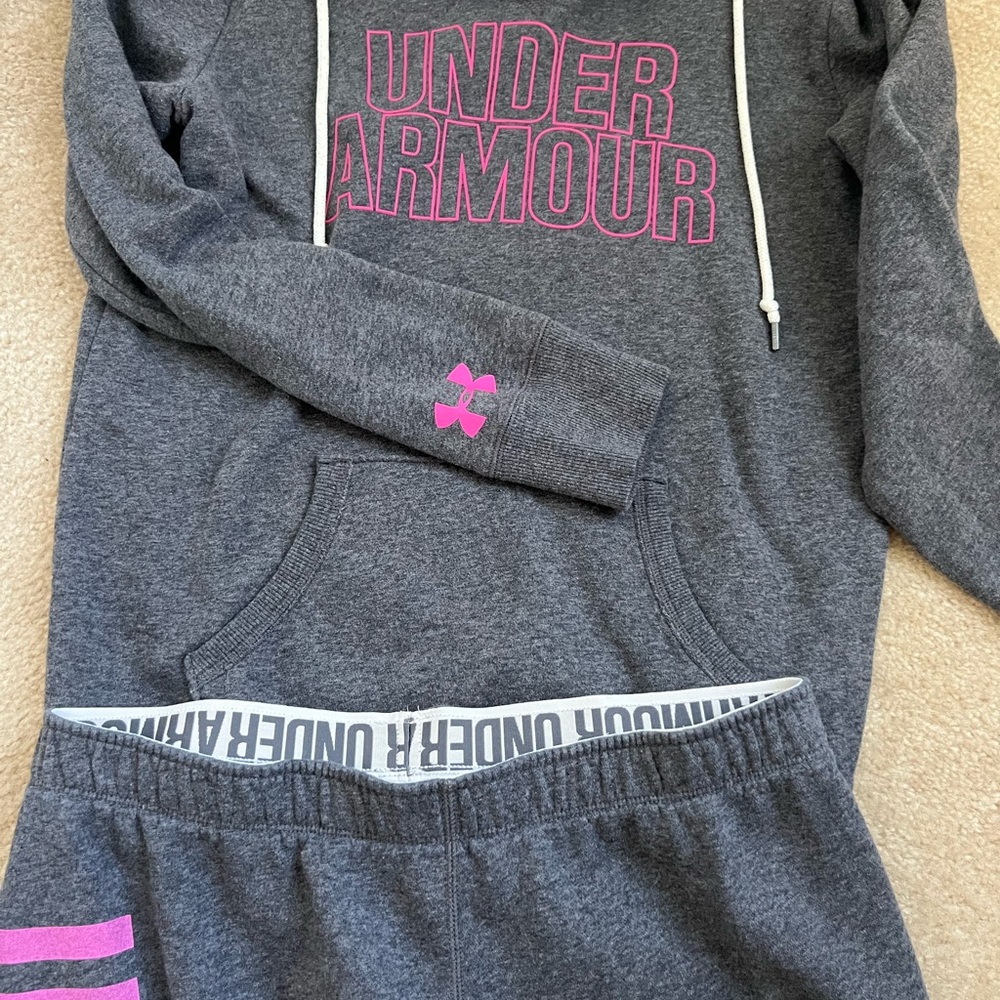 Under Armor sweatsuit